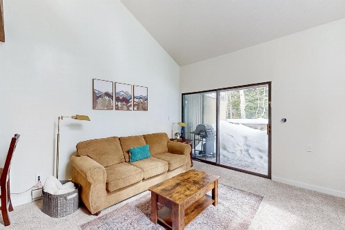 Moose Hideaway image 17